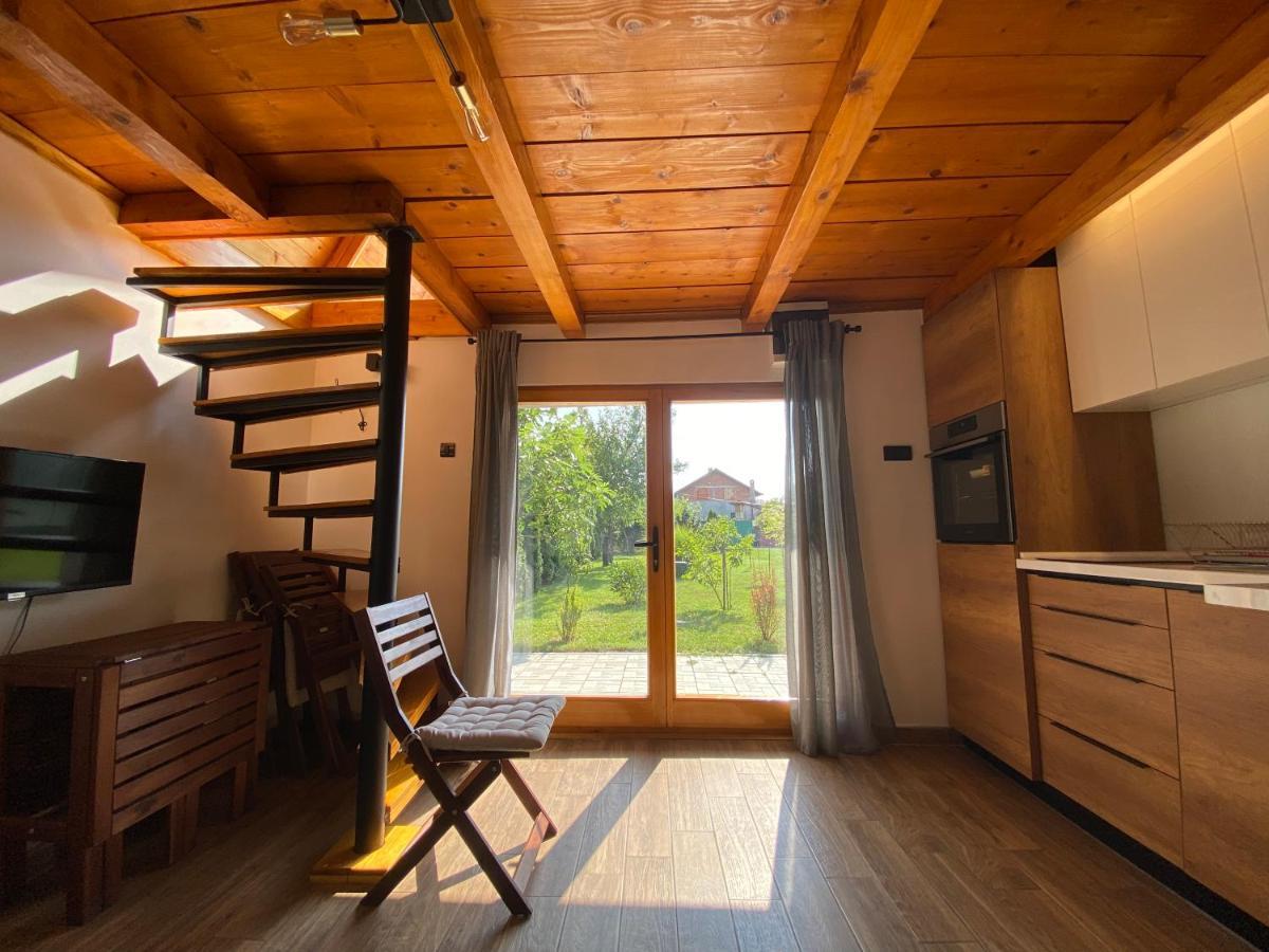 Petrovaradin Chalet Новий Сад Екстер'єр фото